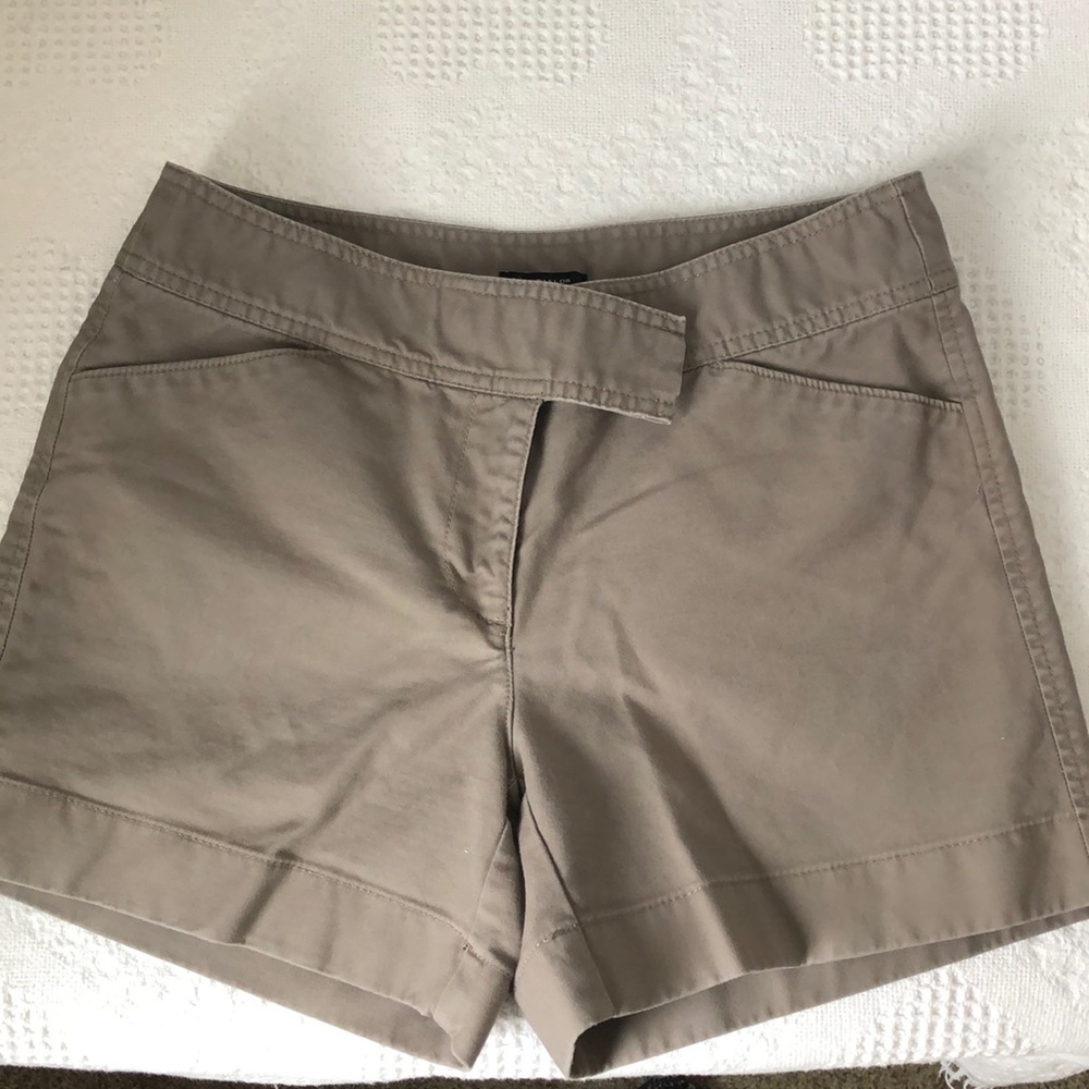 Ann Taylor shorts size 2
